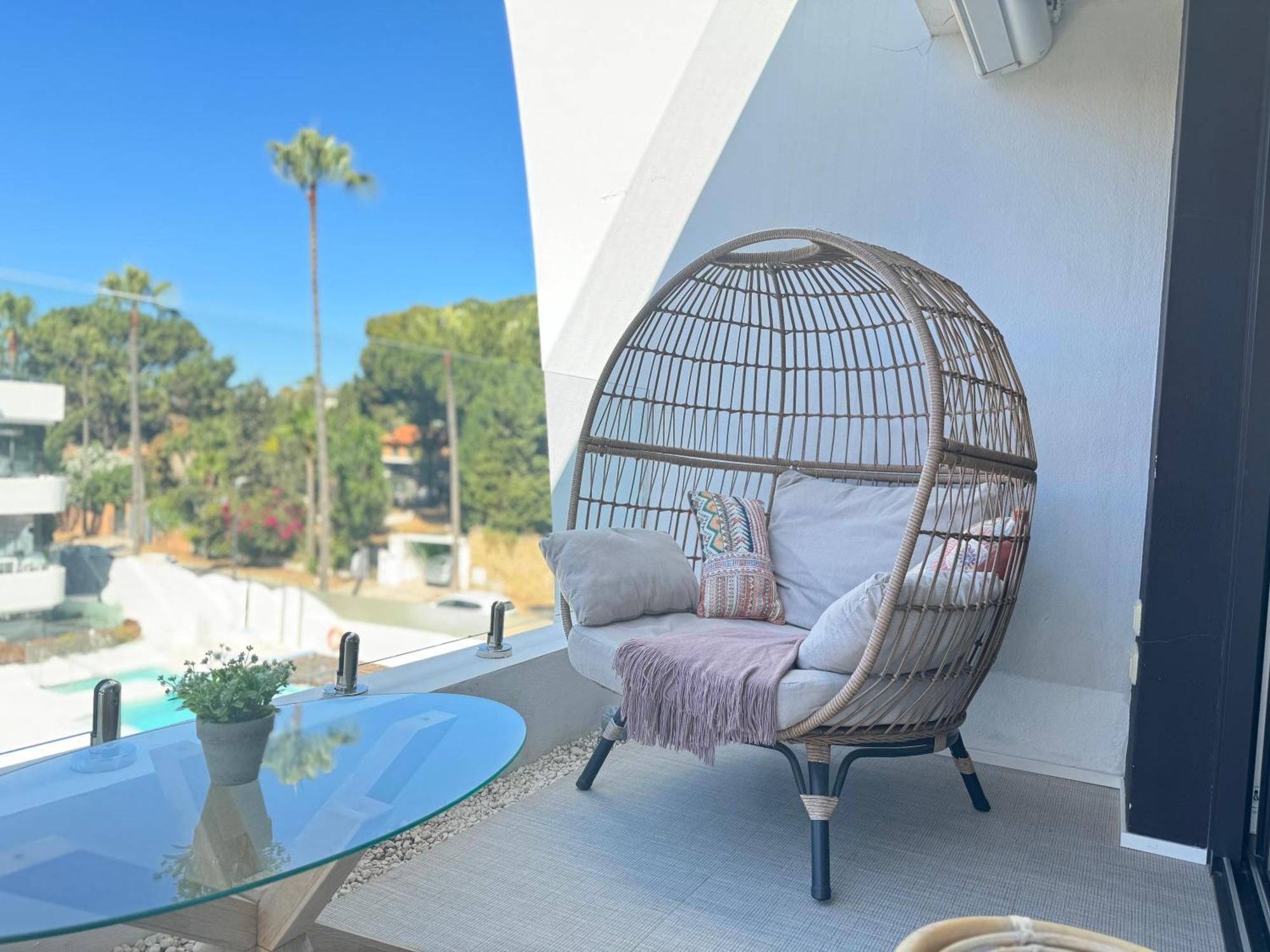 Modern Holiday Apartments