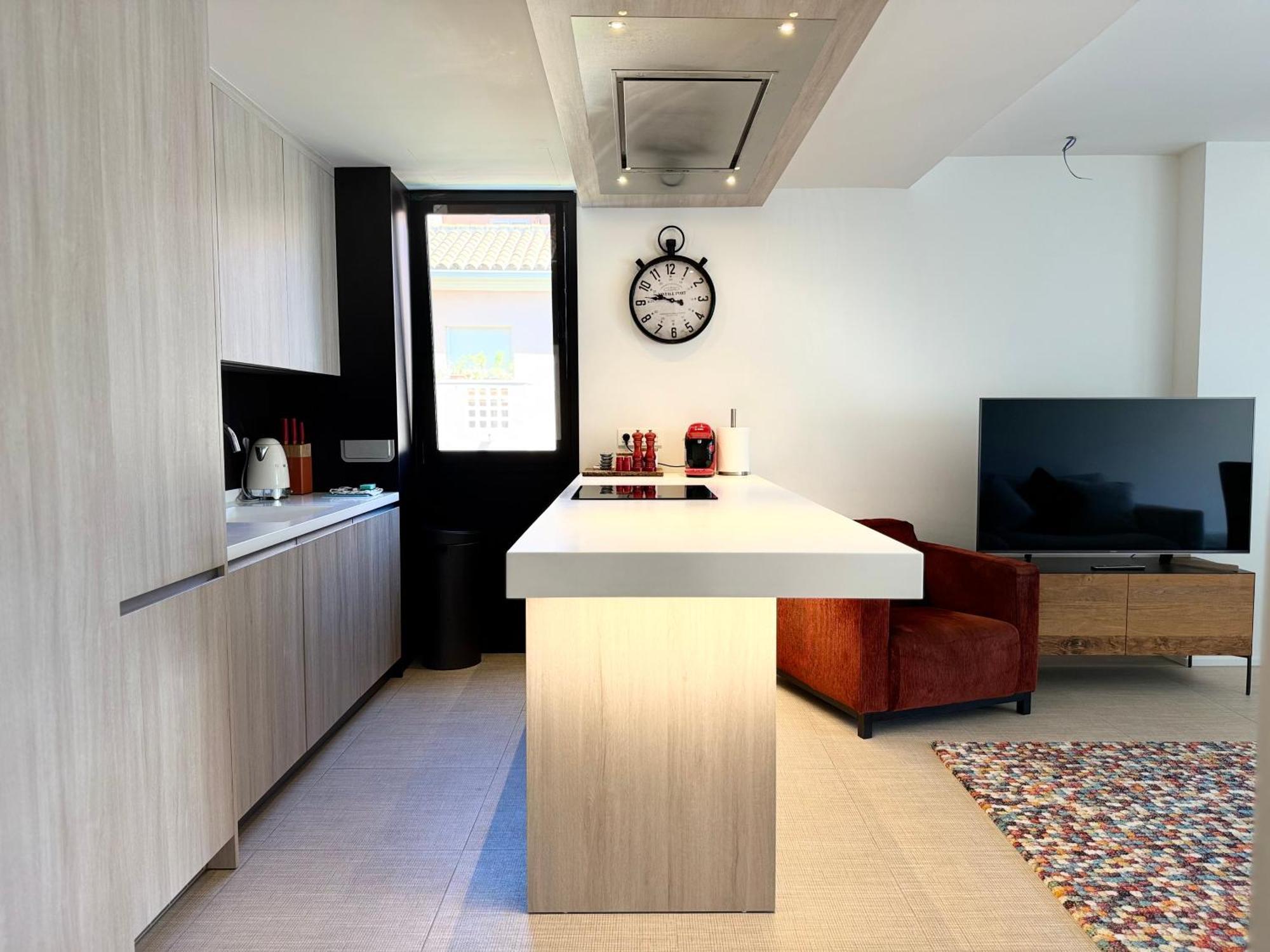 Modern Holiday Apartments